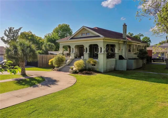 Photo 1 of Single family home for sale at 4705 Orleans Blvd, Jefferson, LA 70121 | MLS# 2551594 | Listing updated on 2026-09-24
