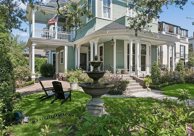 Photo 1 of Single family home for sale at 2727 St Charles St, New Orleans, LA 70130 | MLS# 2553240 | Listing updated on 2026-10-02