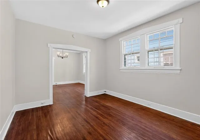 Listing Photo 4 - Condo for sale in building located at 2130 Robert St, New Orleans, LA 70115