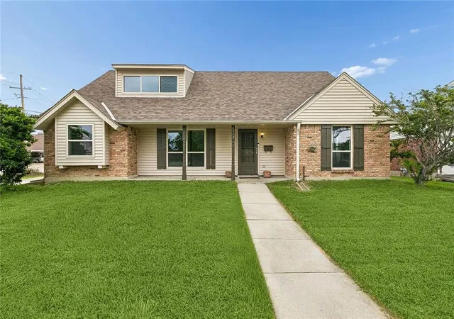 Photo 2 of Single family home for sale at 6517 Schouest St, Metairie, LA 70003 | MLS# 2553508 | Listing updated on 2026-09-12