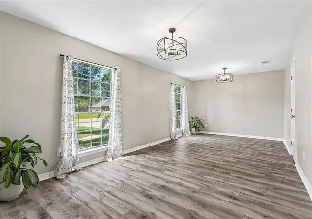Photo 4 of Single family home for sale at 412 Water Oak Ln, Mandeville, LA 70471 | MLS# 2552537 | Listing updated on 2026-09-21