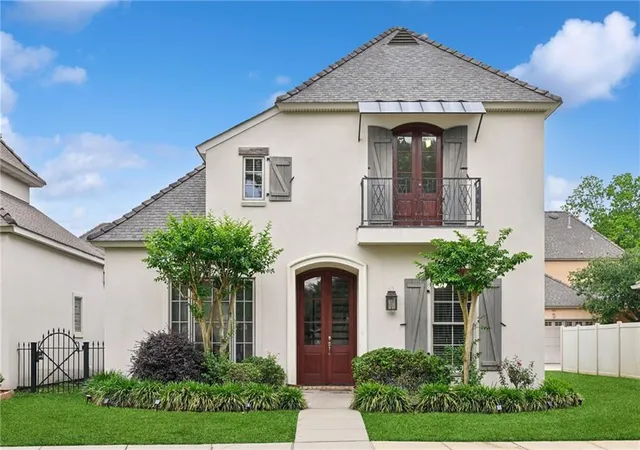 Photo 1 of Single family home for sale at 1210 Magnolia Aly, Mandeville, LA 70471 | MLS# 2554315 | Listing updated on 2026-09-02