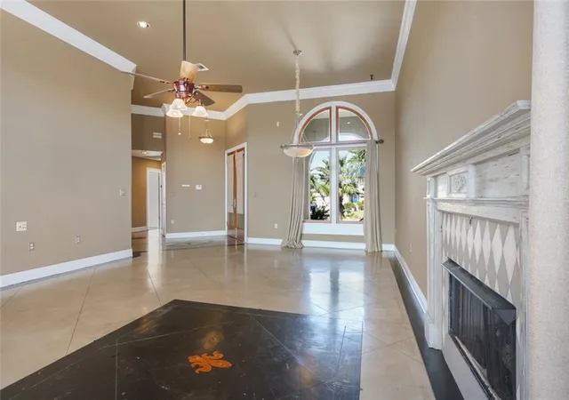 Photo 3 of Single family home for sale at 1452 Royal Palm Dr, Slidell, LA 70458 | MLS# 2553958 | Listing updated on 2026-09-23