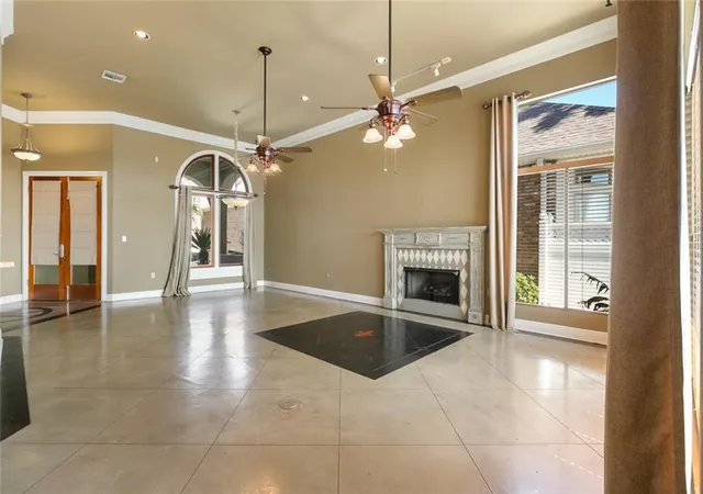 Photo 4 of Single family home for sale at 1452 Royal Palm Dr, Slidell, LA 70458 | MLS# 2553958 | Listing updated on 2026-09-23