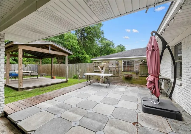 Photo 2 of Single family home for sale at 162 Southpark Dr, Slidell, LA 70458 | MLS# 2554162 | Listing updated on 2026-09-13
