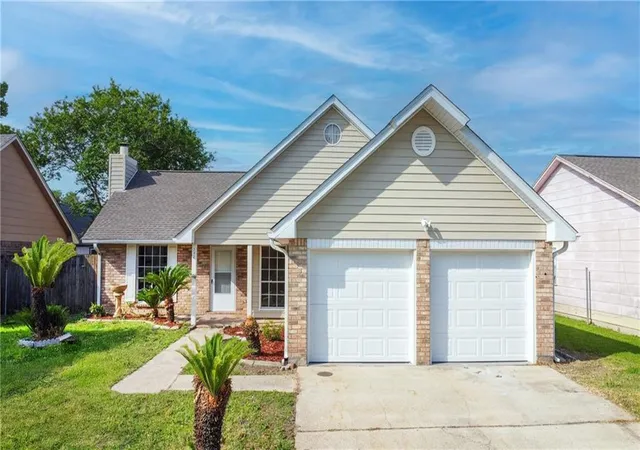 Photo 1 of Sale Pending at 732 Lafayette Dr, La Place, LA 70068 | MLS# 2555266 | Listing updated on 2026-09-09