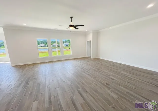 Photo 4 of Single family home for sale at 737 Northlake Dr, Covington, LA 70435 | MLS# NO2026007812 | Listing updated on 2026-09-02