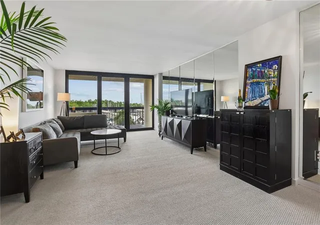 Listing Photo 4 - Condo for sale in building located at 300 Lake Marina Ave, New Orleans, LA 70124 - Unit #4A