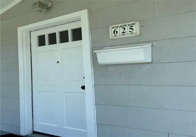 Photo 3 of Sale Pending at 625 Jung Blvd, Marrero, LA 70072 | MLS# 2555600 | Listing updated on 2026-09-09