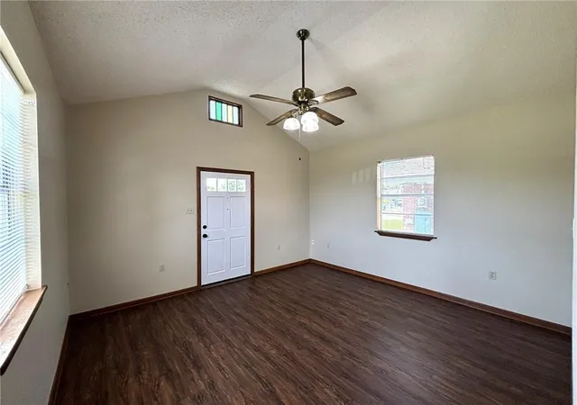 Photo 3 of Sale Pending at 625 Jung Blvd, Marrero, LA 70072 | MLS# 2555600 | Listing updated on 2026-09-09