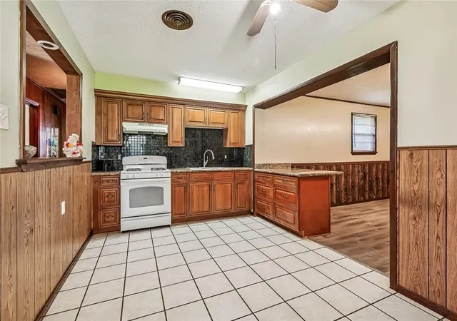 Photo 4 of Single family home for sale at 704 Arnold Ave, New Orleans, LA 70123 | MLS# 2556127 | Listing updated on 2026-09-02