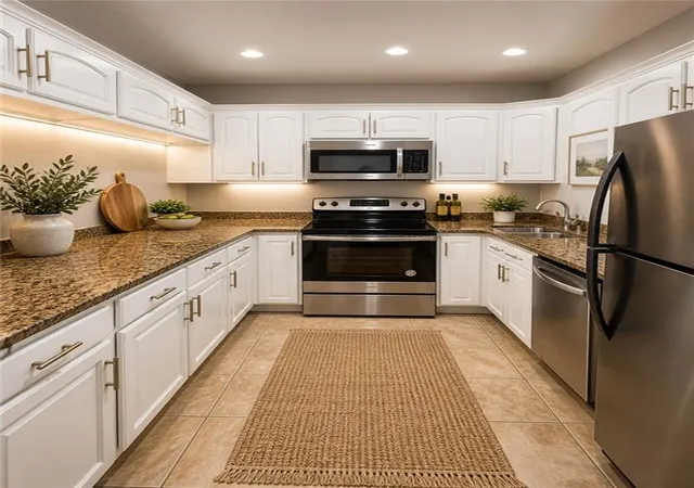 Photo 3 of Sale Pending at 4000 Davey St #401, New Orleans, LA 70122 | MLS# 2556591 | Listing updated on 2026-09-17