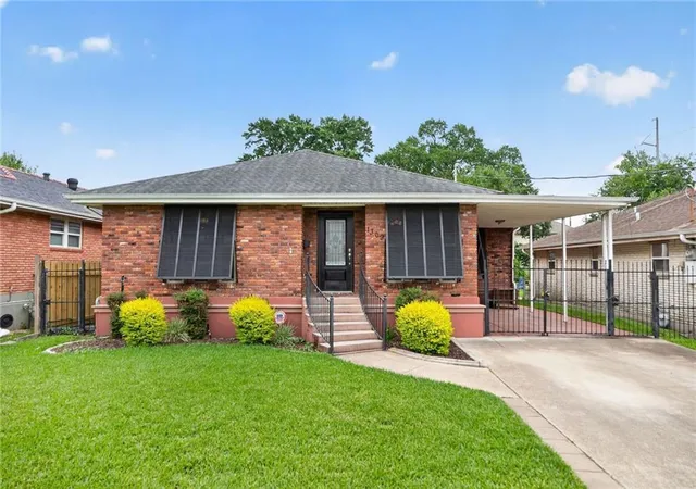 Photo 3 of Sale Pending at 1309 Aztec Ave, Metairie, LA 70005 | MLS# 2551889 | Listing updated on 2026-10-03