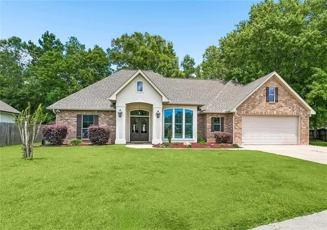Photo 3 of Single family home for sale at 28359 Rose Oak St, Ponchatoula, LA 70454 | MLS# 2557454 | Listing updated on 2026-09-16