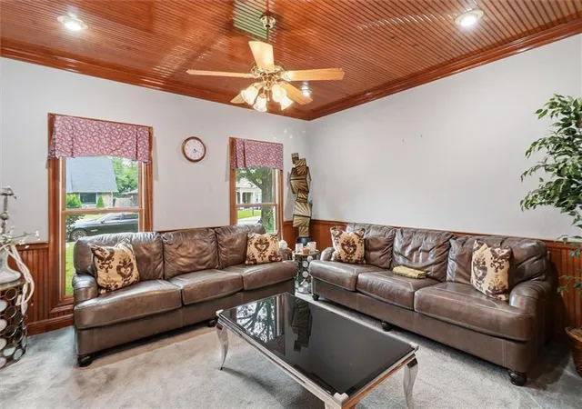 Photo 3 of Single family home for sale at 22 Chateau Trianon Dr, Kenner, LA 70065 | MLS# 2557609 | Listing updated on 2026-10-03