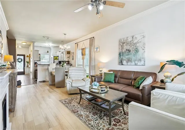 Photo 3 of Sale Pending at 189 Emerald Oaks Dr, Covington, LA 70433 | MLS# 2558420 | Listing updated on 2026-08-31