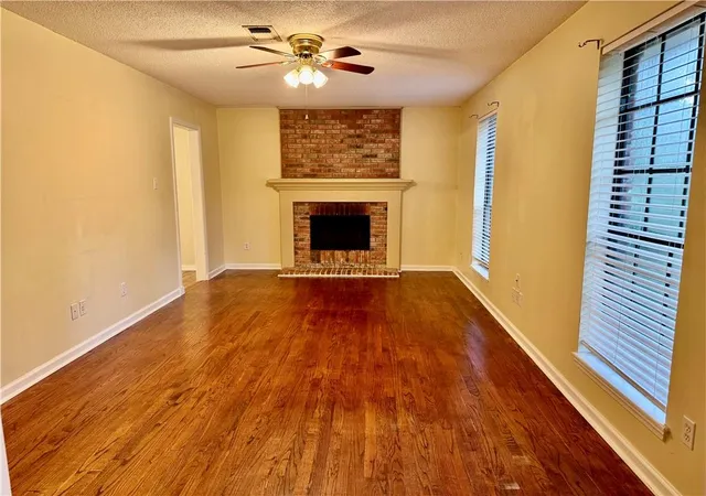 Photo 2 of Single family home for sale at 2061 Dupre St, Mandeville, LA 70448 | MLS# 2551089 | Listing updated on 2026-09-22
