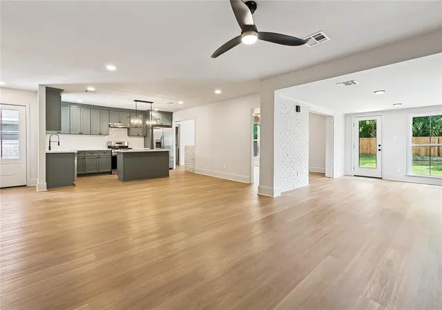 Photo 3 of Single family home for sale at 4308 Taft Park, Metairie, LA 70002 | MLS# 2558337 | Listing updated on 2026-10-07