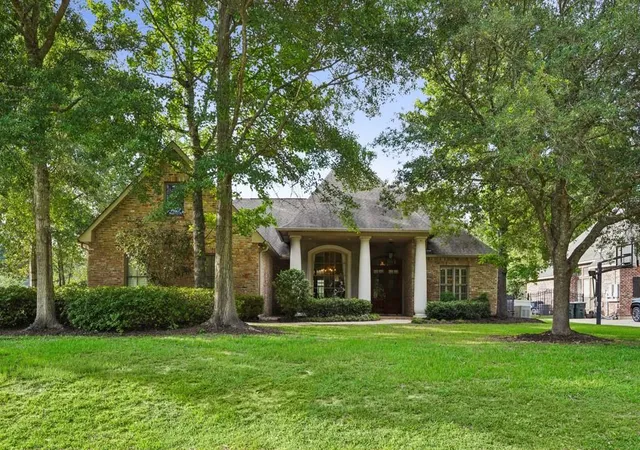 Photo 1 of Single family home for sale at 192 Glendurgan Way, Madisonville, LA 70447 | MLS# 2558697 | Listing updated on 2026-09-04