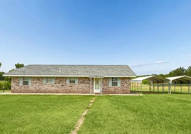 Photo 2 of Single family home for sale at 18081 Hillary Simmons Rd, Kentwood, LA 70444 | MLS# 2559045 | Listing updated on 2026-09-24