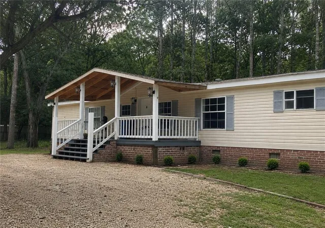 Photo 3 of Single family home for sale at 67525 Hiern Dr, Mandeville, LA 70471 | MLS# 2560062 | Listing updated on 2026-09-08