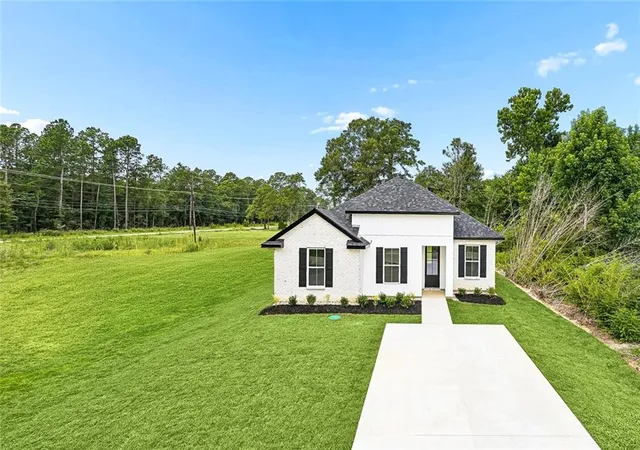 Photo 2 of Single family home for sale at 4118 Upperline St, Slidell, LA 70461 | MLS# 2560097 | Listing updated on 2026-09-15
