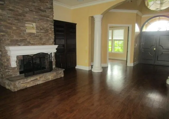 Photo 2 of Sale Pending at 18332 Hoo Shoo Too Rd, Baton Rouge, LA 70817 | MLS# 2560379 | Listing updated on 2026-09-09