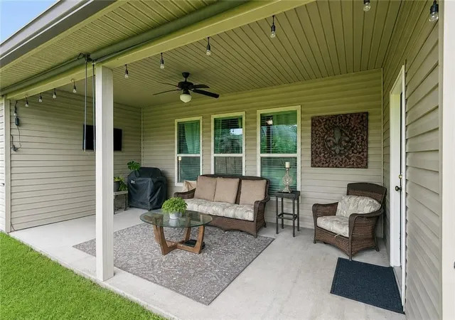 Photo 3 of Single family home for sale at 335 Knollwood Ln, Slidell, LA 70458 | MLS# 2560264 | Listing updated on 2026-10-02