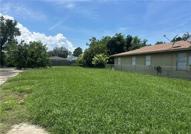 Photo 1 of Sale Pending at 7536 Forest Glen Rd, New Orleans, LA 70127 | MLS# 2560177 | Listing updated on 2026-08-31