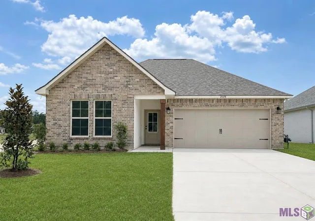 Photo 1 of Single family home for sale at 21374 Shadow Bnd Dr, Covington, LA 70435 | MLS# NO2026010155 | Listing updated on 2026-09-21