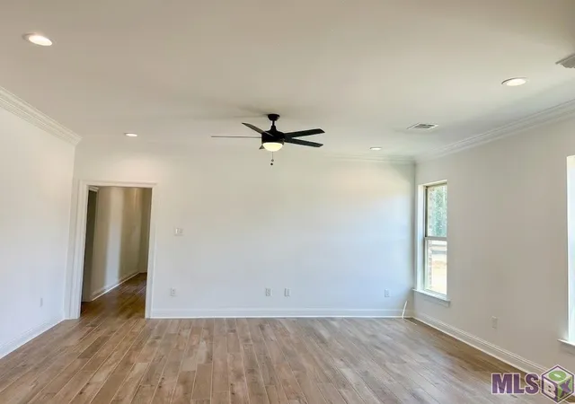 Photo 2 of Single family home for sale at 21374 Shadow Bnd Dr, Covington, LA 70435 | MLS# NO2026010155 | Listing updated on 2026-09-21