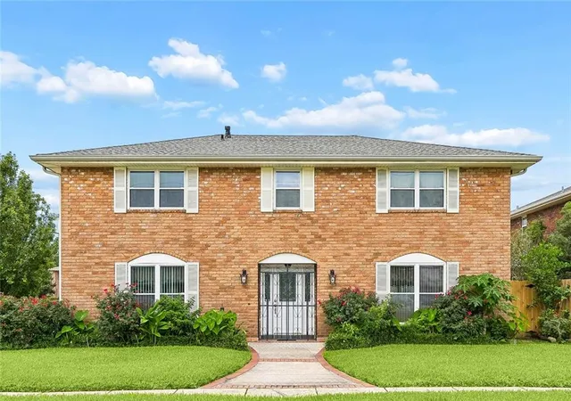 Photo 1 of Single family home for sale at 4700 Carthage St, Metairie, LA 70002 | MLS# 2560668 | Listing updated on 2026-08-30