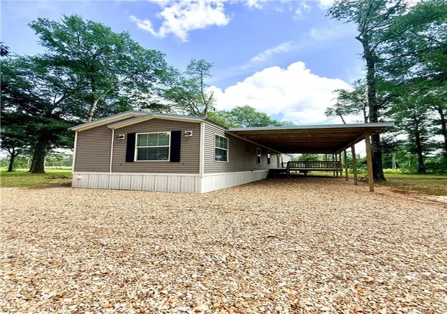 Photo 3 of Single family home for sale at 18013 16 Highway, Franklinton, LA 70438 | MLS# 2561503 | Listing updated on 2026-09-28