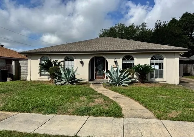 Photo 1 of Sale Pending at 7320 Dalewood Rd, New Orleans, LA 70126 | MLS# 2561514 | Listing updated on 2026-10-04