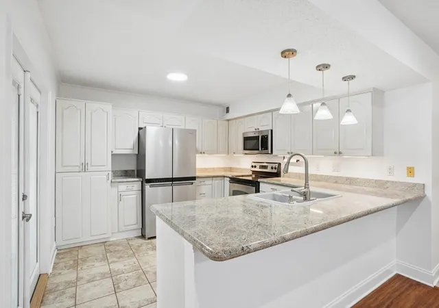 Photo 4 of Condo for sale at 1500 W Esplanade Ave #28C, Kenner, LA 70065 | MLS# 2561022 | Listing updated on 2026-09-03