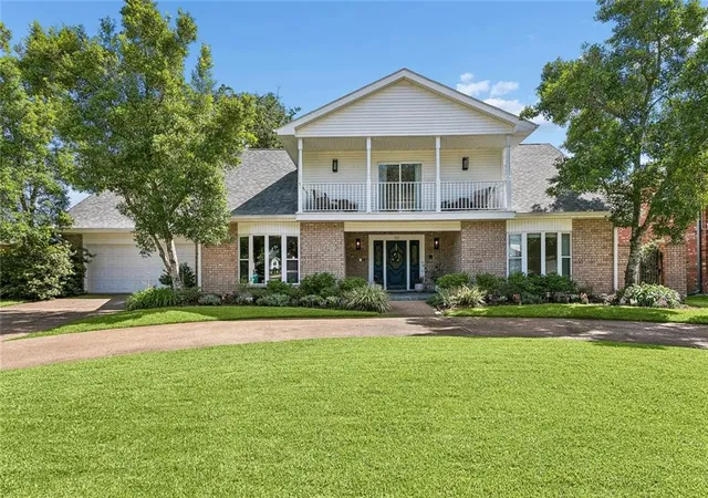 Photo 1 of Single family home for sale at 50 Chateau Mouton St, Kenner, LA 70065 | MLS# 2561346 | Listing updated on 2026-09-03