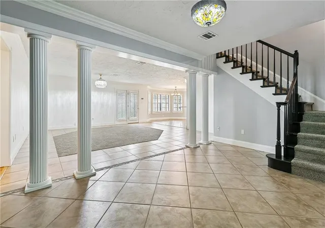 Photo 3 of Single family home for sale at 2500 Orbit Ct, Harvey, LA 70058 | MLS# 2561755 | Listing updated on 2026-09-21