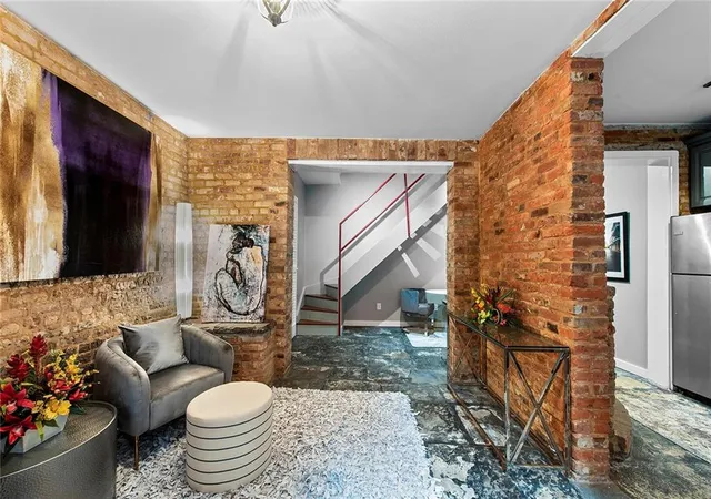 Listing Photo 4 - Condo for sale in building located at 604 Esplanade Ave, New Orleans, LA 70116 - Unit #104