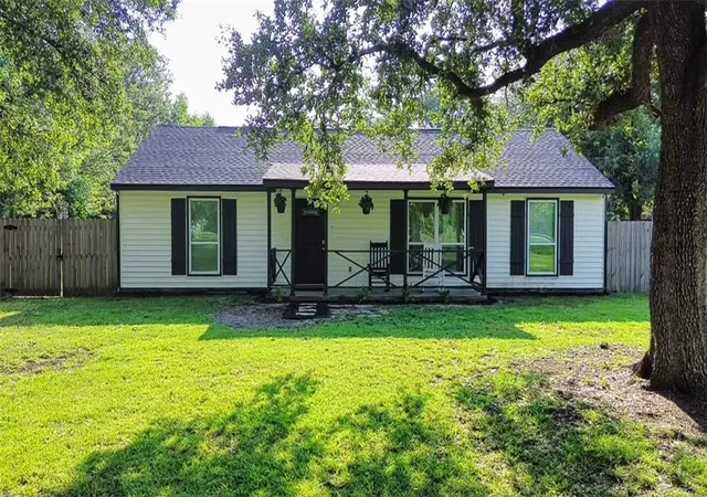 Photo 1 of Single family home for sale at 36186 Jessie Singletary Rd, Pearl River, LA 70452 | MLS# 2556932 | Listing updated on 2026-09-11
