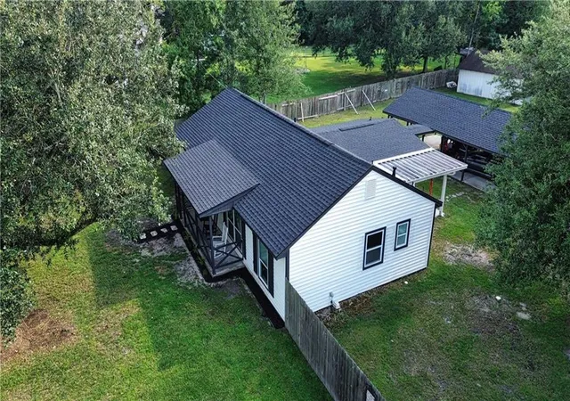 Photo 3 of Single family home for sale at 36186 Jessie Singletary Rd, Pearl River, LA 70452 | MLS# 2556932 | Listing updated on 2026-09-11