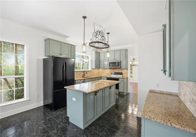 Photo 3 of Single family home for sale at 57002 La 60 Hwy, Bogalusa, LA 70427 | MLS# 2562919 | Listing updated on 2026-09-29