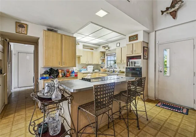 Photo 4 of Single family home for sale at 2034 Jean Lafitte Blvd, Lafitte, LA 70067 | MLS# 2562357 | Listing updated on 2026-09-05