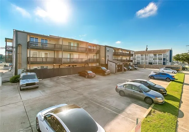 Photo 1 of Condo for sale at 2301 Edenborn Ave #507, Metairie, LA 70001 | MLS# 2562806 | Listing updated on 2026-09-22