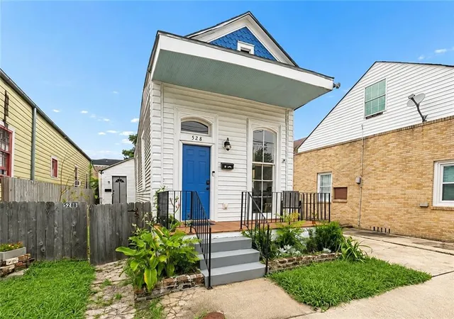 Photo 1 of Multi family home for sale at 528 Tupelo St, New Orleans, LA 70117 | MLS# 2563029 | Listing updated on 2026-09-09