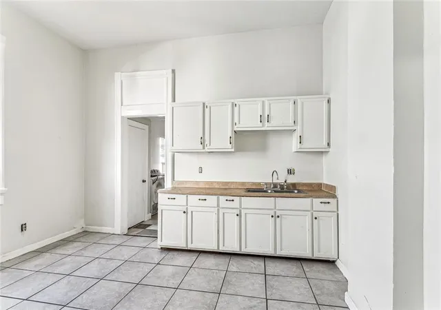 Photo 4 of House for sale at 2031 33 Arts St, New Orleans, LA 70117 | MLS# 2563209 | Listing updated on 2026-09-04