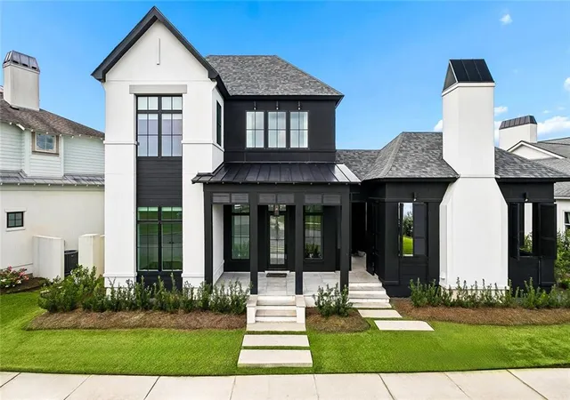 Photo 2 of Single family home for sale at 420 Melrose Ave, Covington, LA 70433 | MLS# 2563167 | Listing updated on 2026-09-19