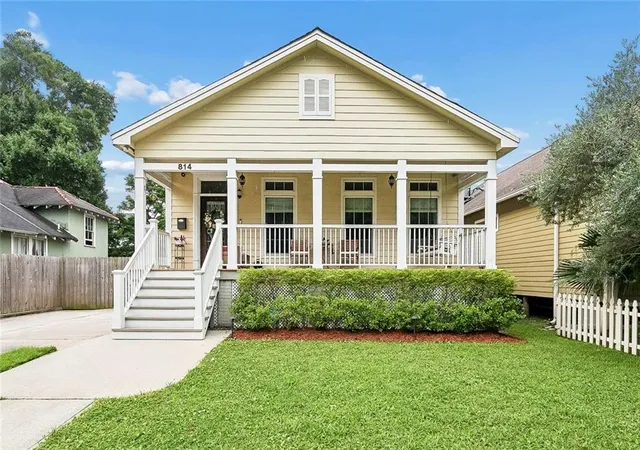 Photo 1 of Single family home for sale at 814 Florida Blvd, New Orleans, LA 70124 | MLS# 2563276 | Listing updated on 2026-09-29