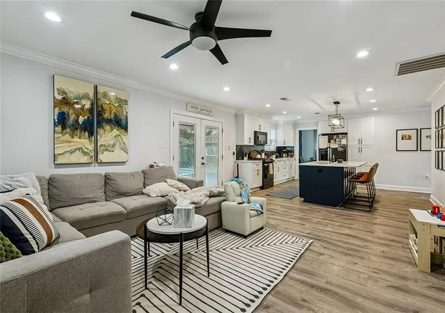 Photo 3 of Single family home for sale at 4912 Pike Dr, Metairie, LA 70003 | MLS# 2562567 | Listing updated on 2026-09-21
