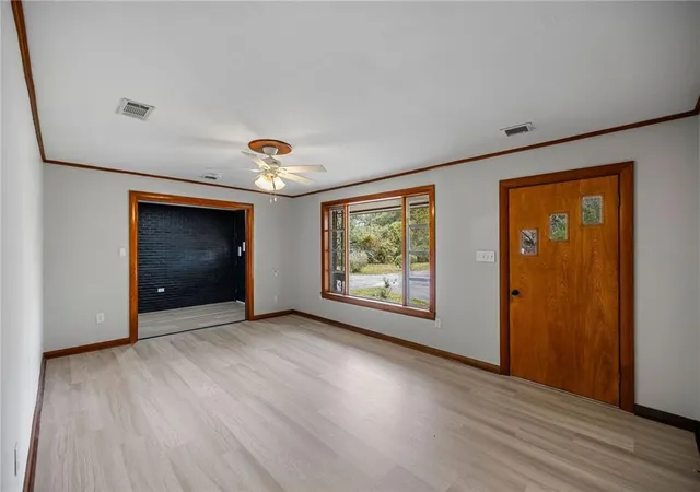 Photo 2 of Single family home for sale at 445 S 5th Street, Ponchatoula, LA 70454 | MLS# 2563533 | Listing updated on 2026-09-16