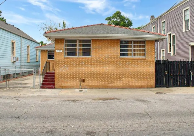 Photo 1 of Single family home for sale at 3129 Burgundy St, New Orleans, LA 70117 | MLS# 2563588 | Listing updated on 2026-09-14